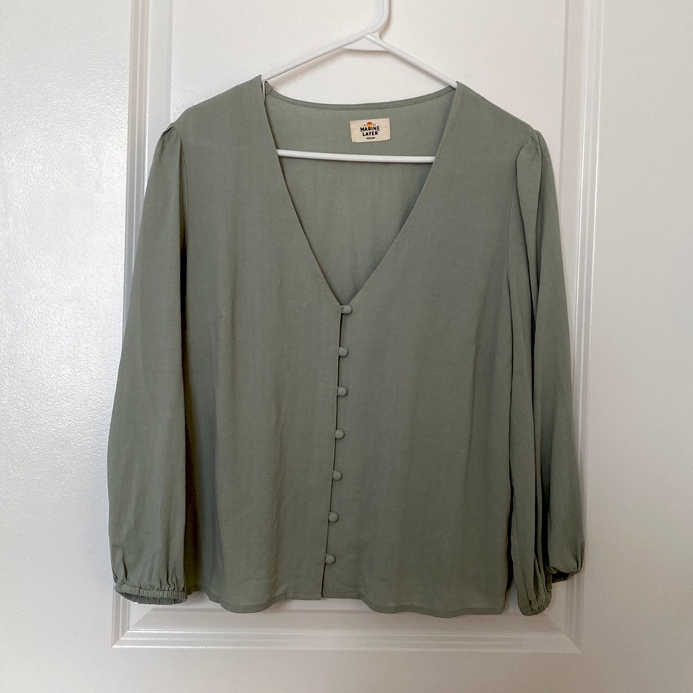 Marine layer v-neck button front drapey shirt, size M, beautiful sage color.